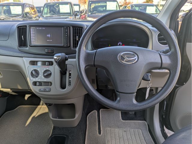 DAIHATSU MIRA e:S 2012