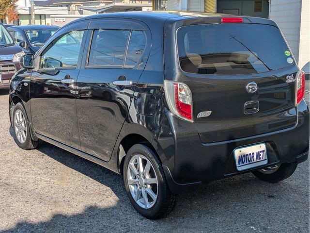 DAIHATSU MIRA e:S 2012