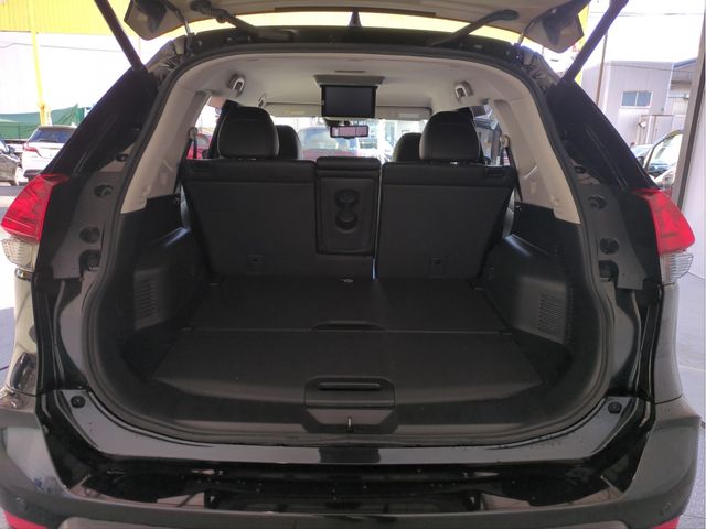 NISSAN X-TRAIL 2WD 2018