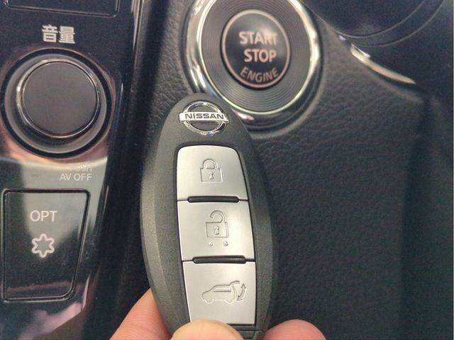 NISSAN X-TRAIL 2WD 2018