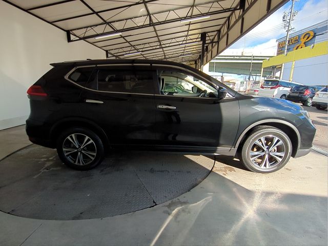 NISSAN X-TRAIL 2WD 2018