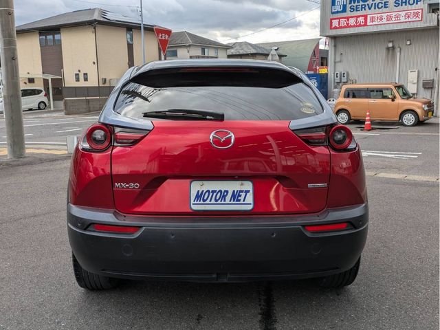 MAZDA MX-30 2020