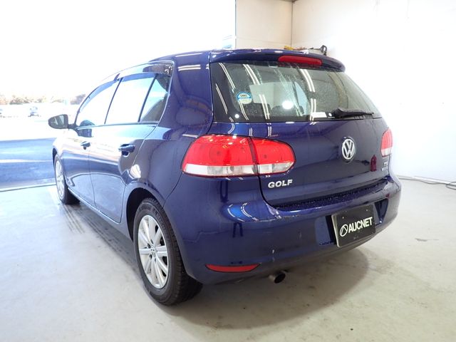 VOLKSWAGEN VOLKSWAGEN GOLF 2012