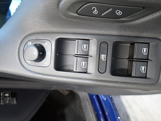 VOLKSWAGEN VOLKSWAGEN GOLF 2012