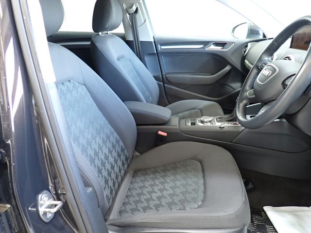 AUDI AUDI A3 Sedan 2015