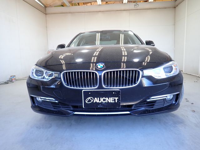 BMW BMW 3series sedan 2013