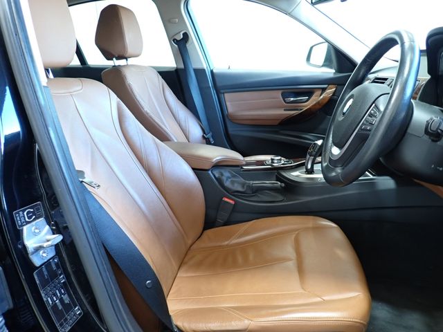 BMW BMW 3series sedan 2013