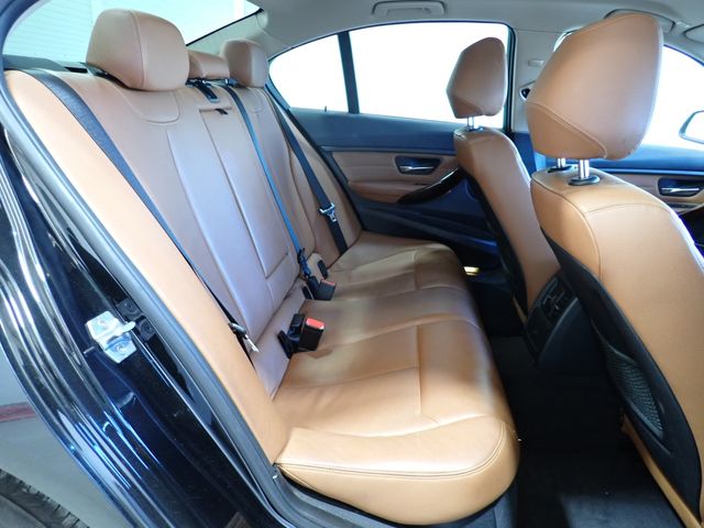 BMW BMW 3series sedan 2013