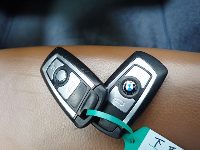 BMW BMW 3series sedan 2013