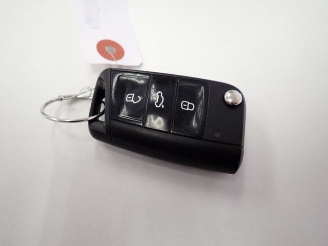 VOLKSWAGEN VOLKSWAGEN GOLF VARIANT 2015