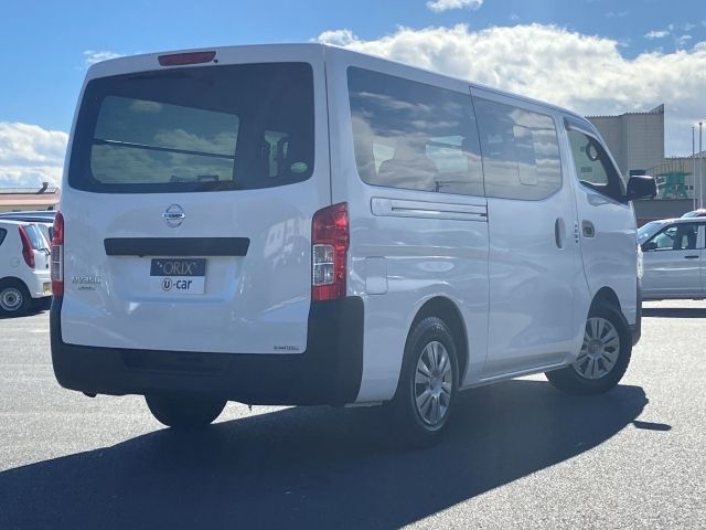 NISSAN NV350 CARAVAN 2019