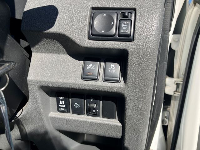 NISSAN NV350 CARAVAN 2019