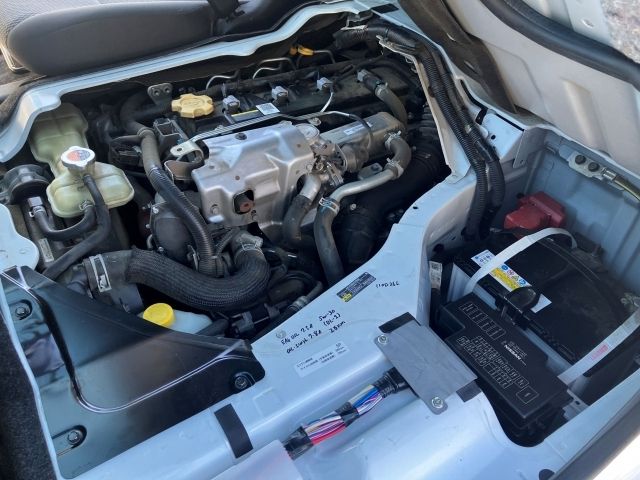 NISSAN NV350 CARAVAN 2019