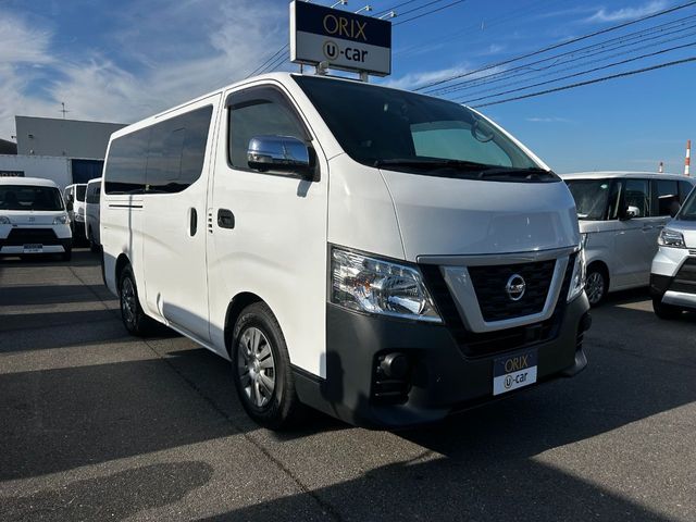 NISSAN NV350 CARAVAN 2019