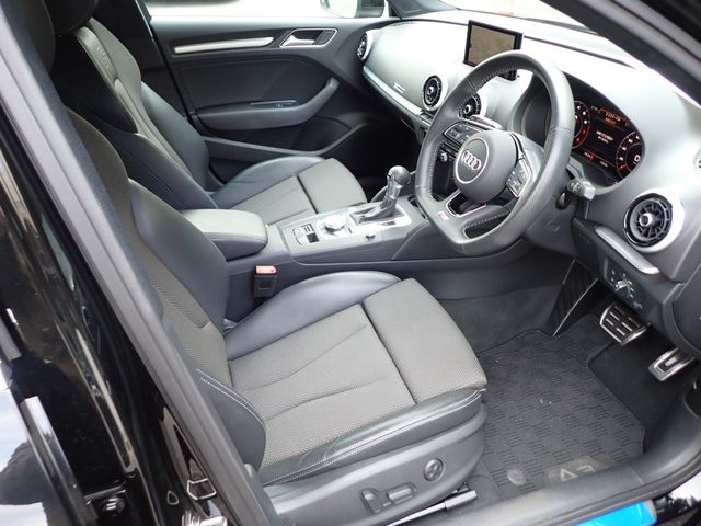 AUDI AUDI A3 Sedan 2020