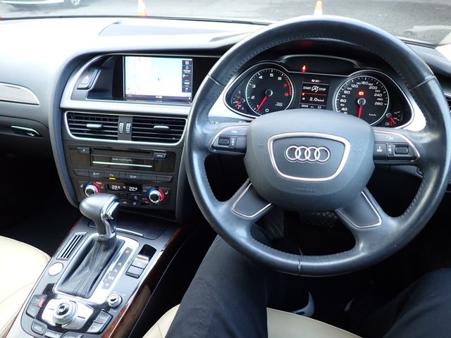 AUDI AUDI A4 2013