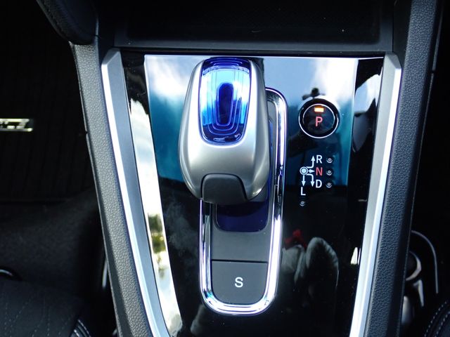 HONDA SHUTTLE HYBRID 2016