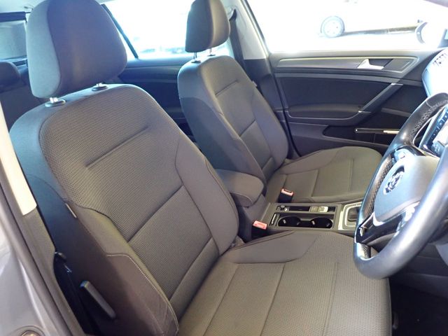 VOLKSWAGEN VOLKSWAGEN GOLF VARIANT 2017