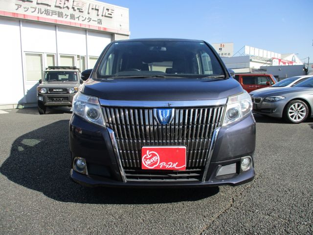 TOYOTA ESQUIRE HYBRID 2015