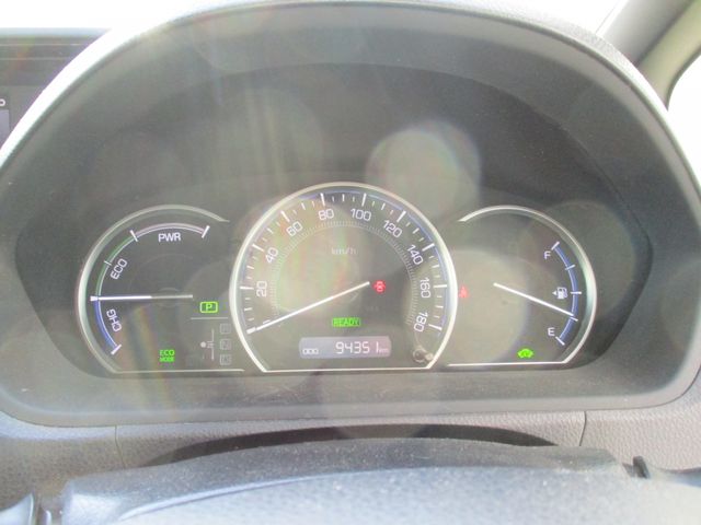 TOYOTA ESQUIRE HYBRID 2015