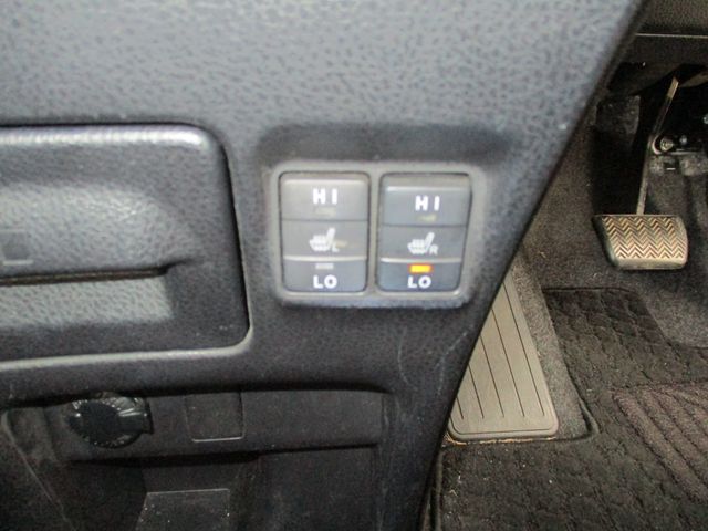 TOYOTA ESQUIRE HYBRID 2015