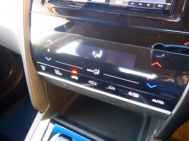 HONDA SHUTTLE HYBRID 4WD 2020