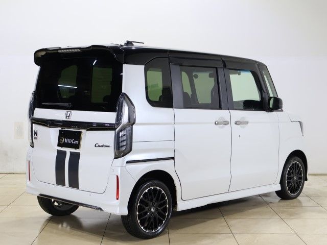 HONDA N BOX CUSTOM 4WD 2022