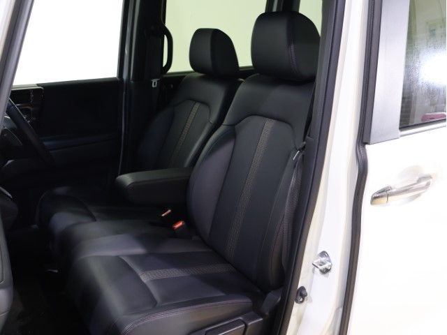 HONDA N BOX CUSTOM 4WD 2022