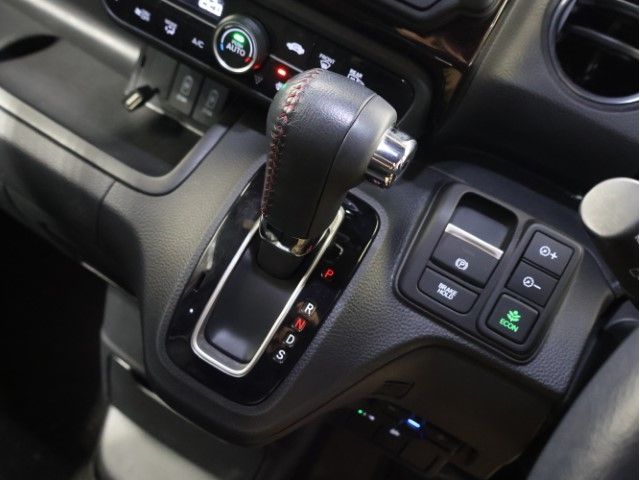 HONDA N BOX CUSTOM 4WD 2022