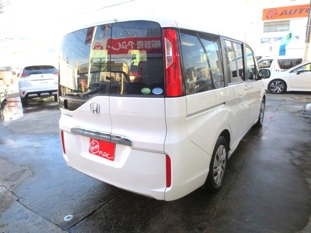 HONDA STEPWAGON 2016