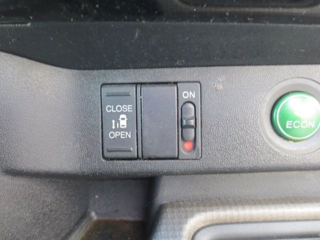 HONDA STEPWAGON 2016