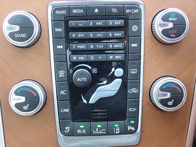 VOLVO VOLVO XC60 2017