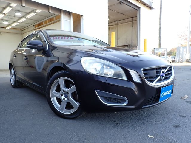 VOLVO VOLVO S60 2012