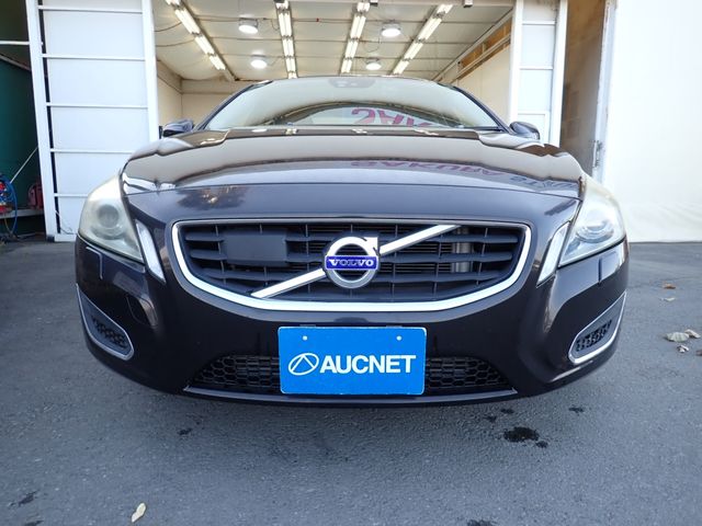 VOLVO VOLVO S60 2012