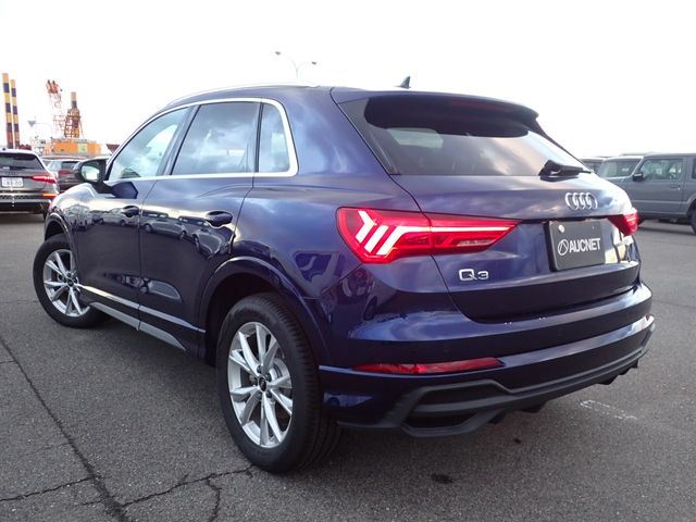 AUDI AUDI Q3 2023