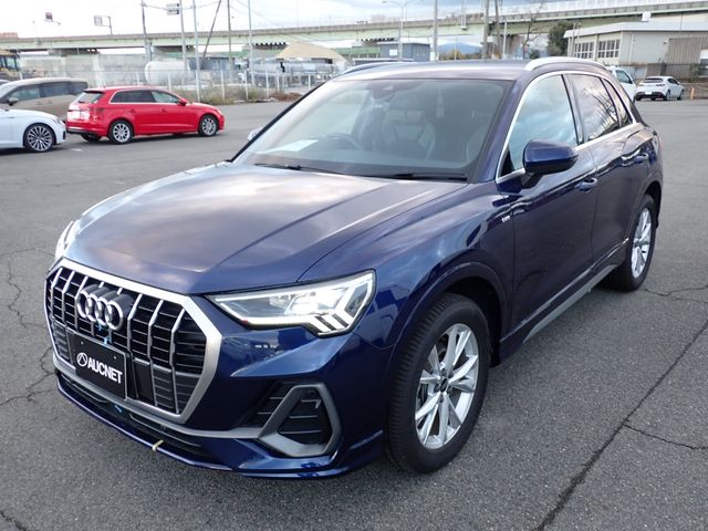 AUDI AUDI Q3 2023