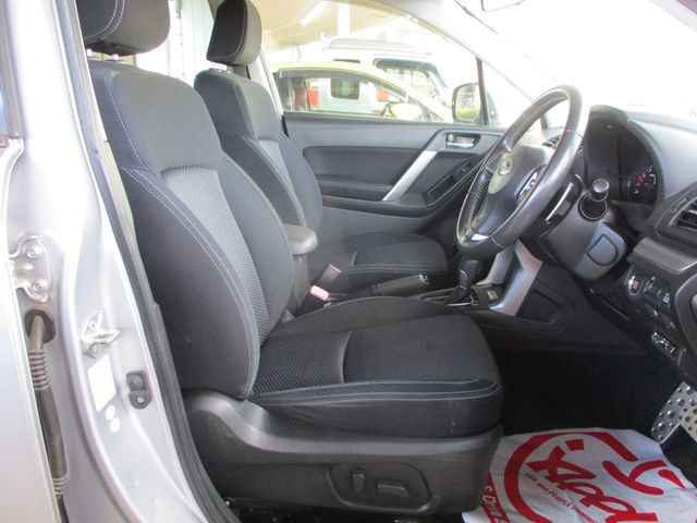 SUBARU FORESTER 2014