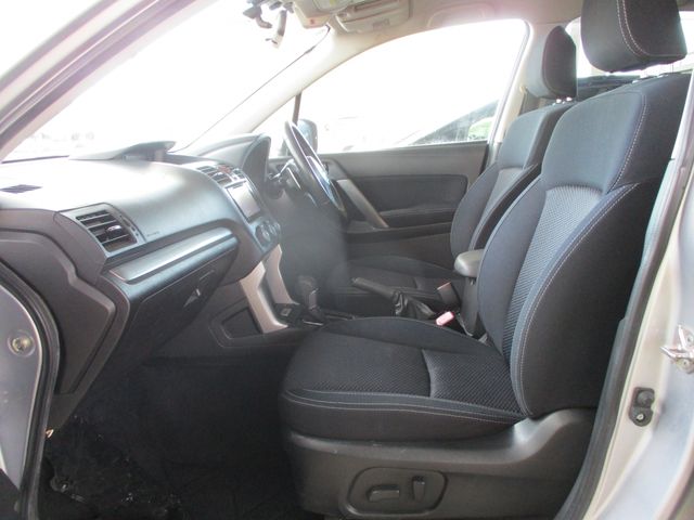 SUBARU FORESTER 2014