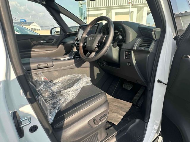 TOYOTA ALPHARD hybrid 2025