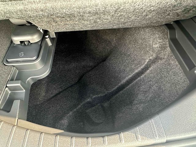 TOYOTA ALPHARD hybrid 2025