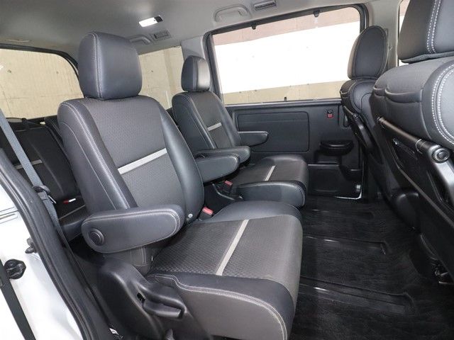 HONDA STEPWAGON SPADA HYBRID 2018