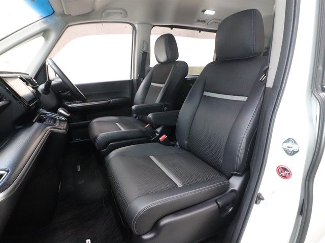 HONDA STEPWAGON SPADA HYBRID 2018