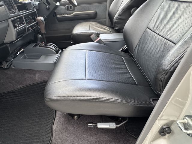 TOYOTA LANDCRUISER PRADO 1994