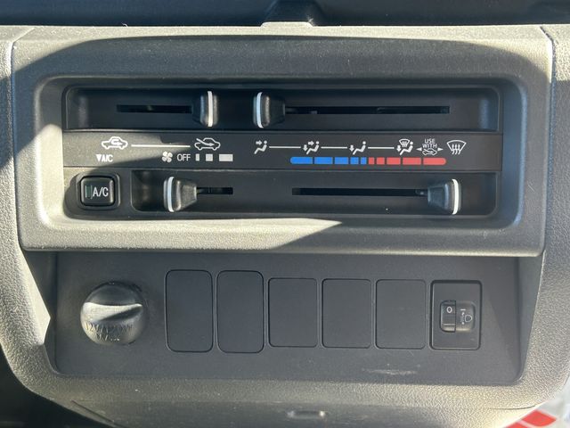 DAIHATSU HIJET truck 2017