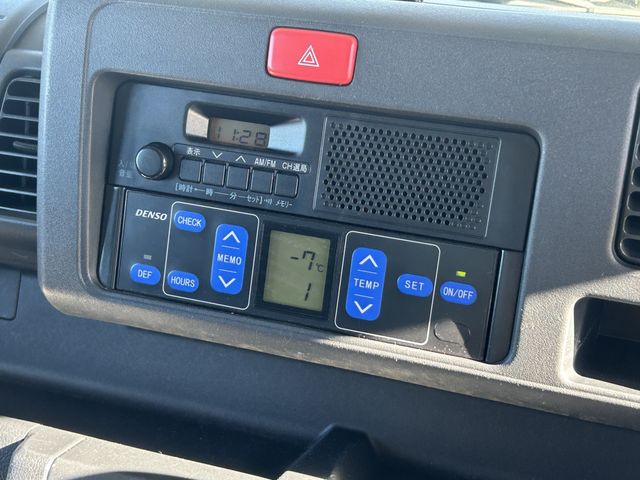 DAIHATSU HIJET truck 2017