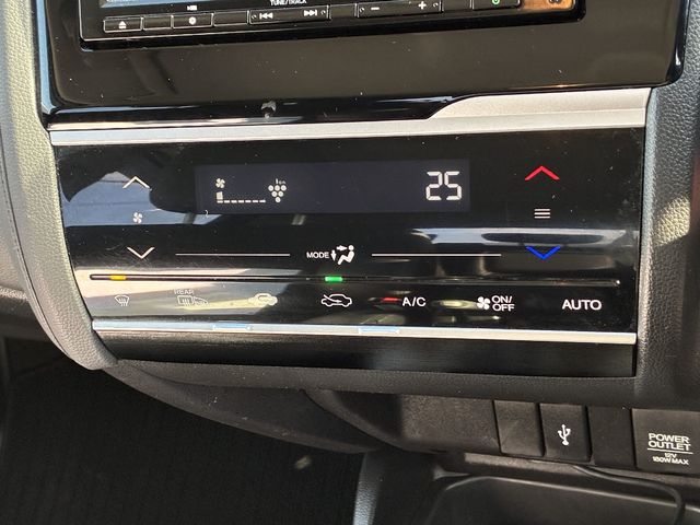 HONDA FIT HYBRID 4WD 2017