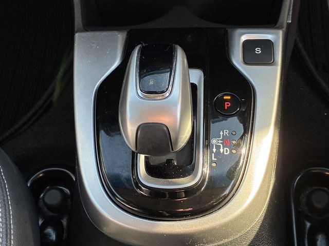 HONDA FIT HYBRID 4WD 2017