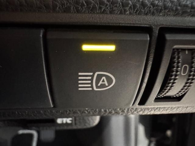 TOYOTA COROLLA TOURING HYBRID 2020