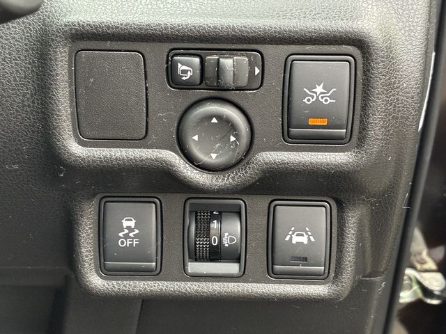 NISSAN NOTE 4WD 2016