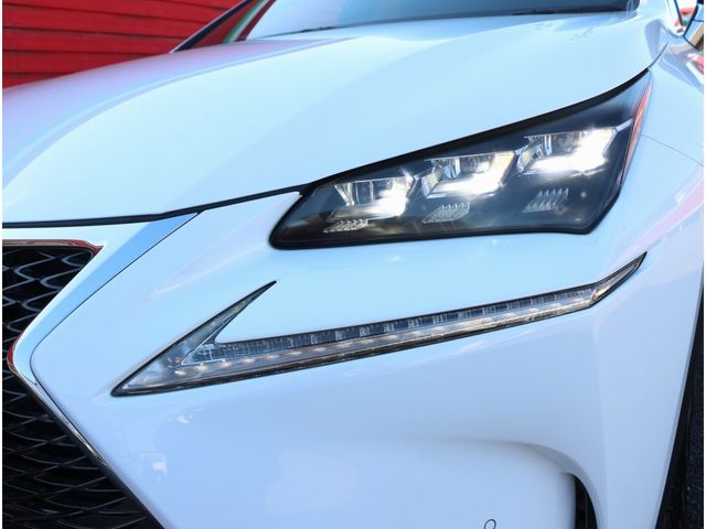 TOYOTA LEXUS NX300h 2016